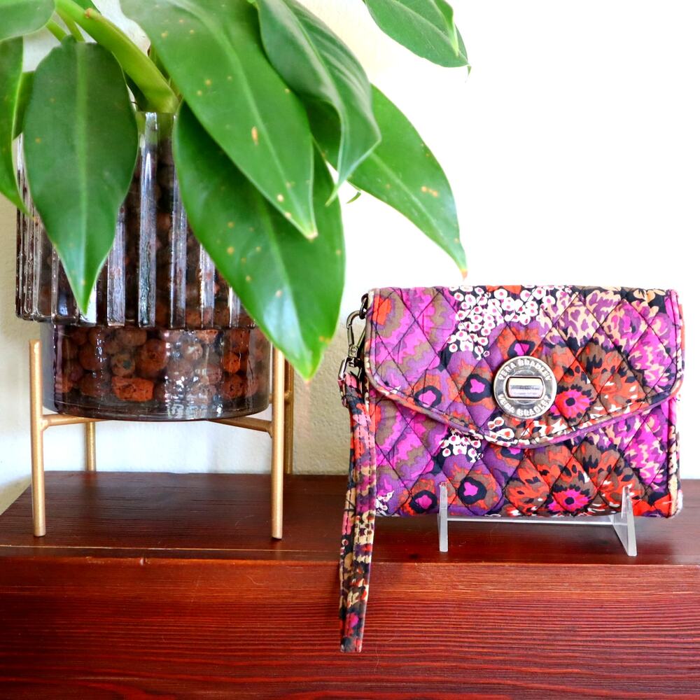 Women's Vera Bradley Pink & Purple Rosewood Wristlet Wallet - Retired Style
